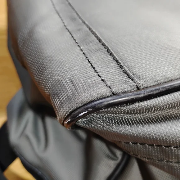 Coach Boston Voyager Green Duffel with Black Leather Trim - Picture 11 of 15